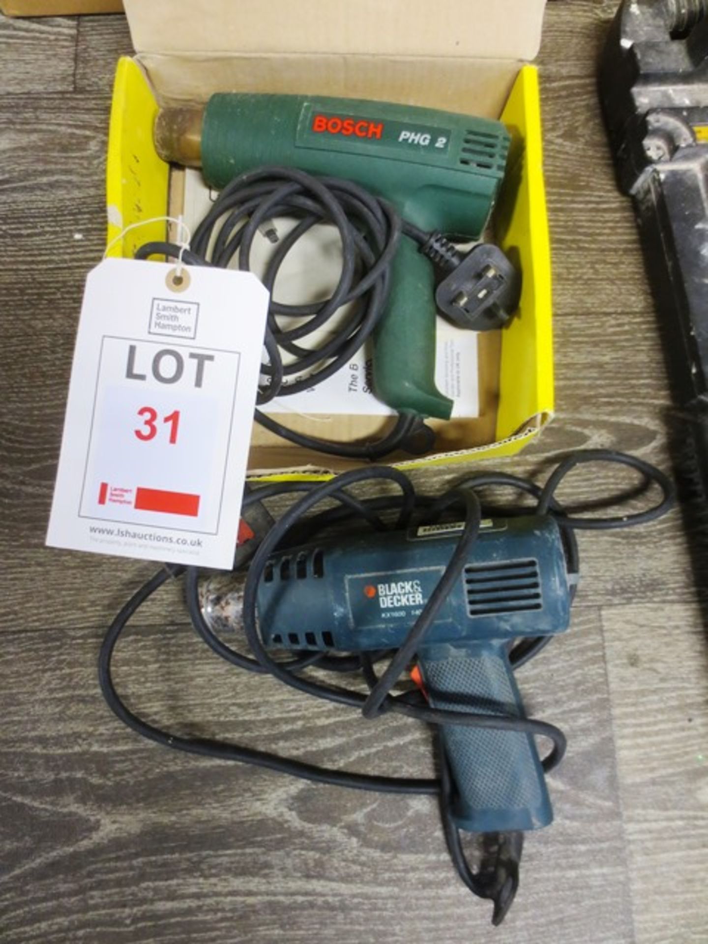 Two various hot air guns incl. Bosch PHGZ and Black & Decker KX1600, 240v