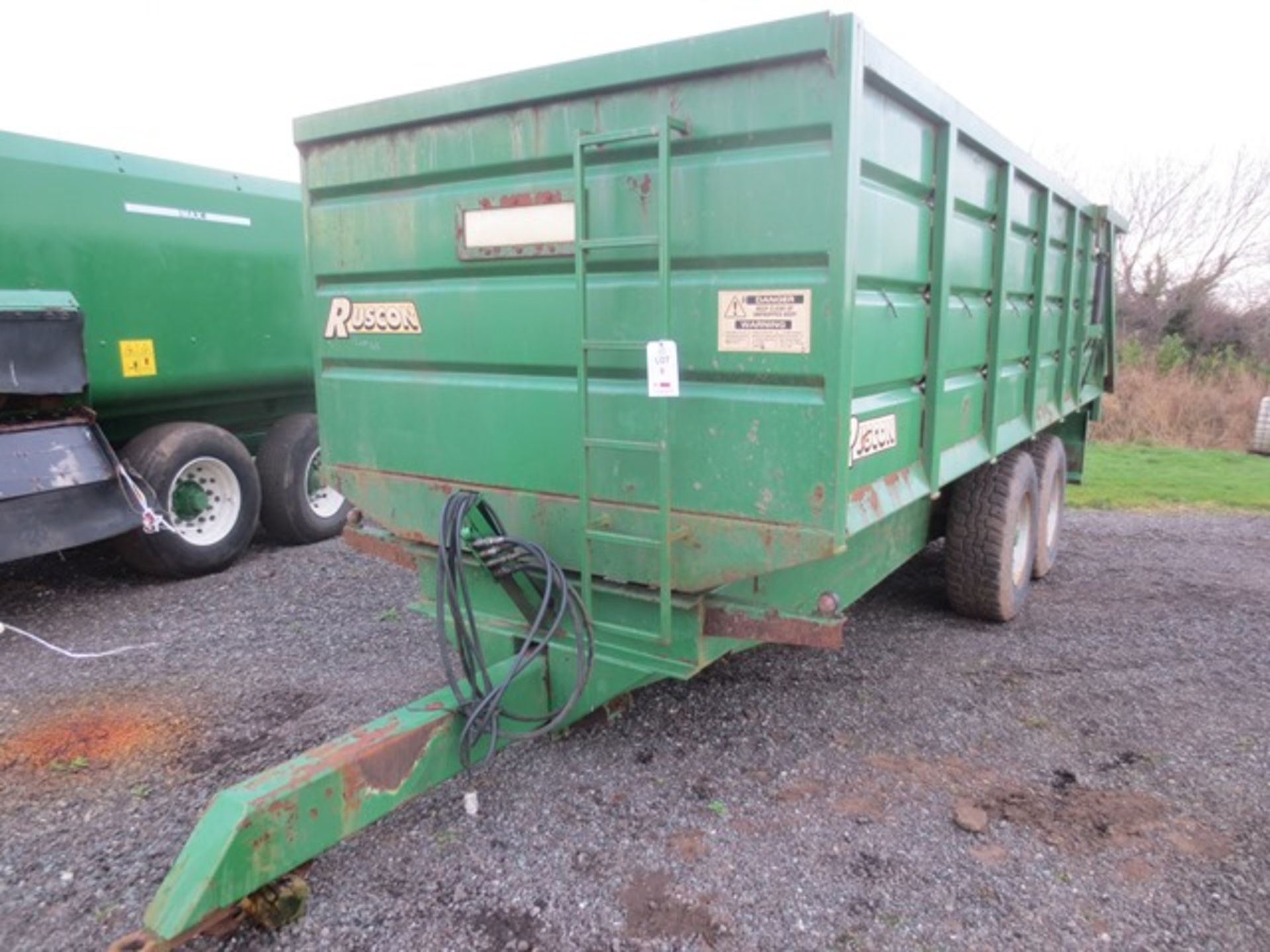 Ruscon twin axle agricultural tipping trailer - Image 2 of 5