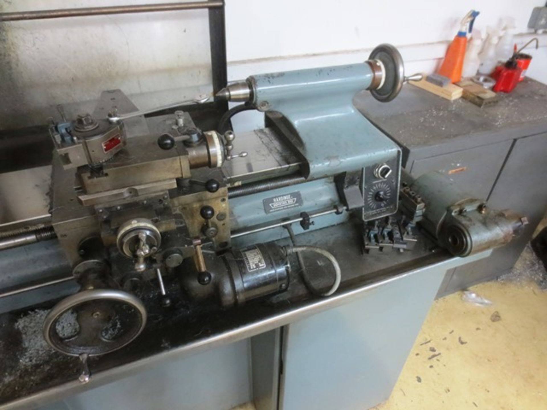 Hardinge HLV-H Precision Lathe, serial no: HLV-H-11940T, 3 phase, distance between centres: 17", - Image 5 of 5