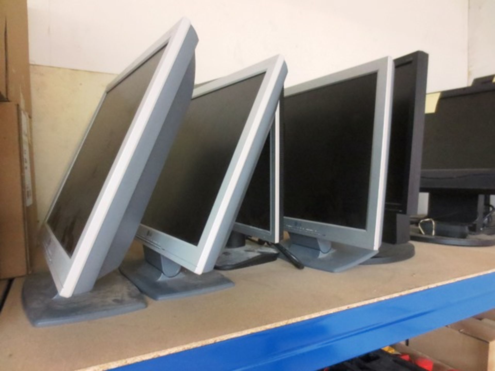 Five various LG flat screen monitors, LCD monitors