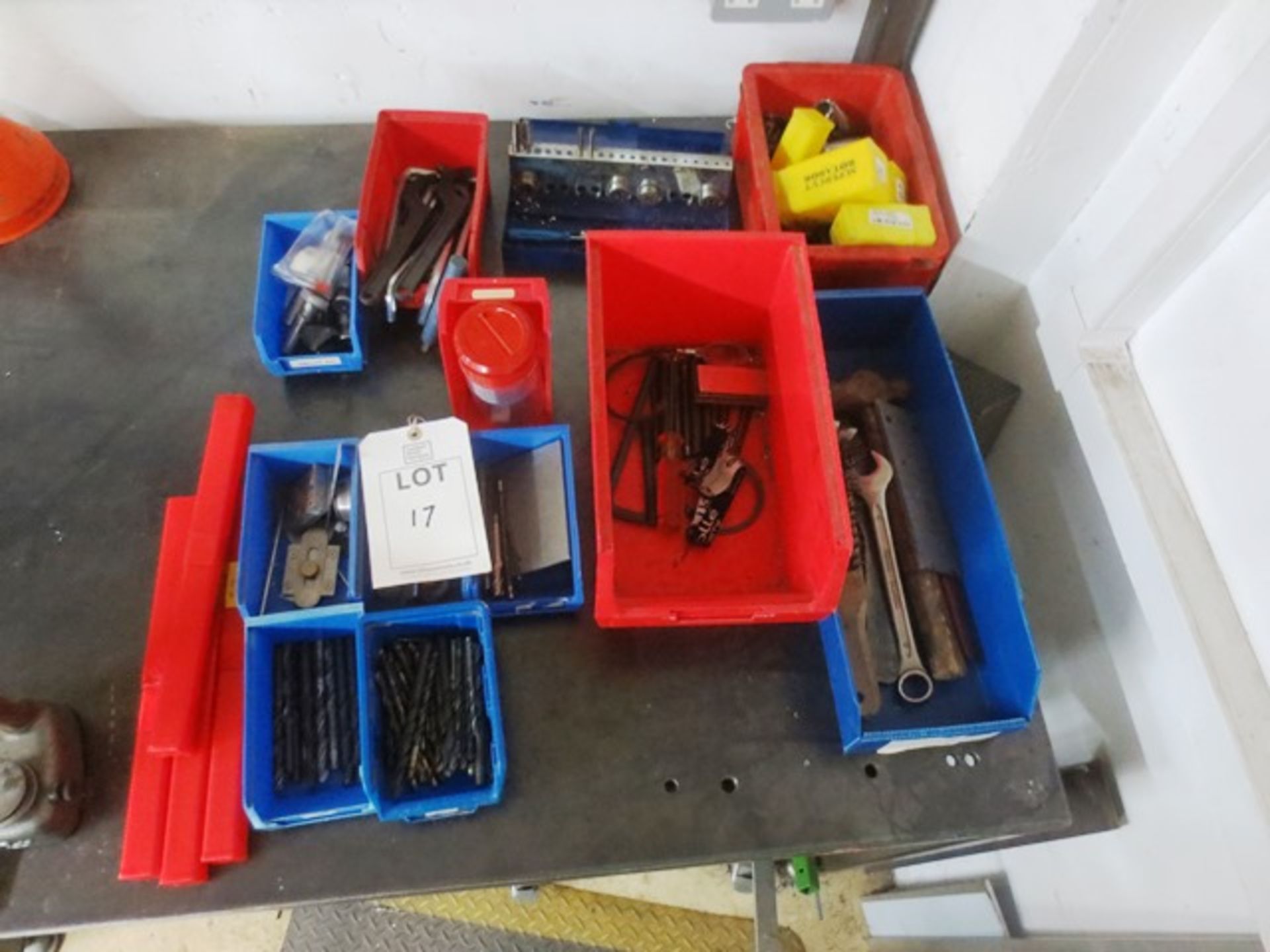 Quantity of assorted tooling (as lotted)