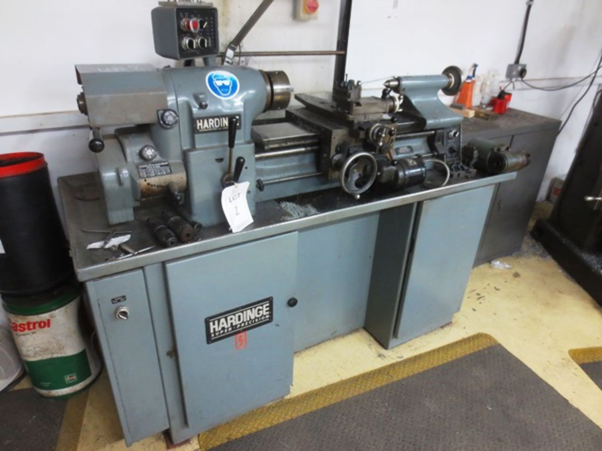 Hardinge HLV-H Precision Lathe, serial no: HLV-H-11940T, 3 phase, distance between centres: 17",