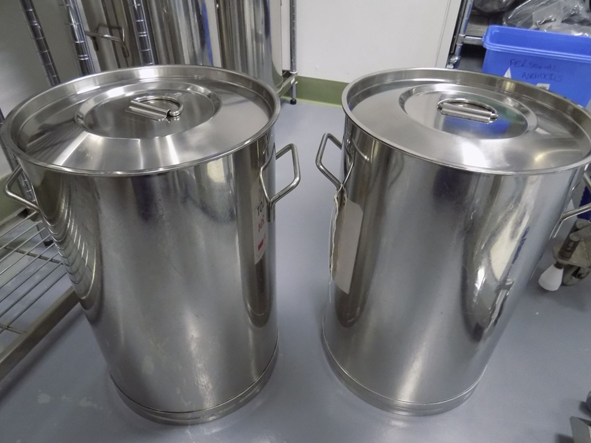 2 - 30L stainless steel vessels with side handles