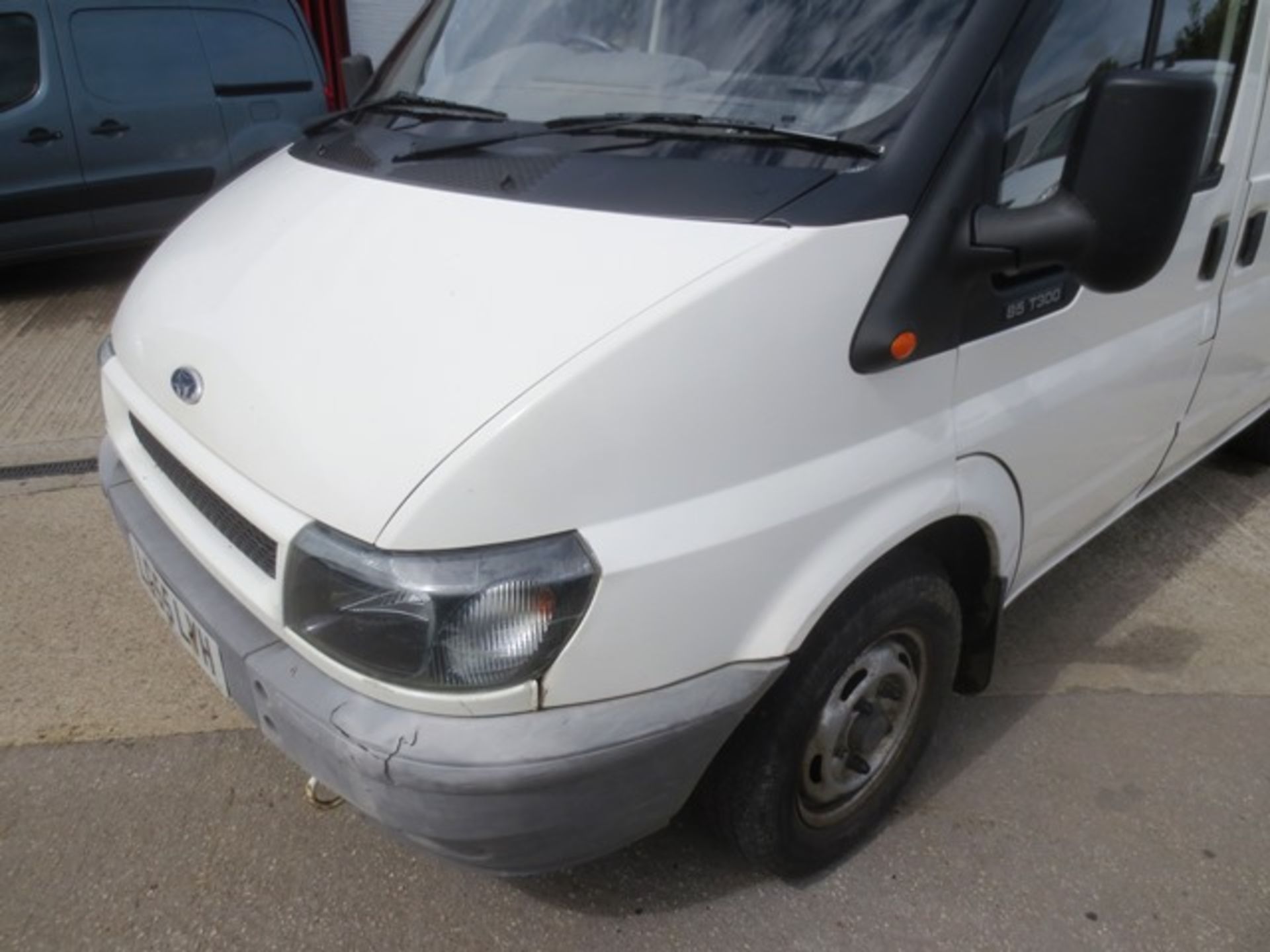 Ford Transit 300 SWB panel van, 1998cc diesel (2005), MOT: 30/11/17, mileage: 89,921 (mileage - Bild 11 aus 12