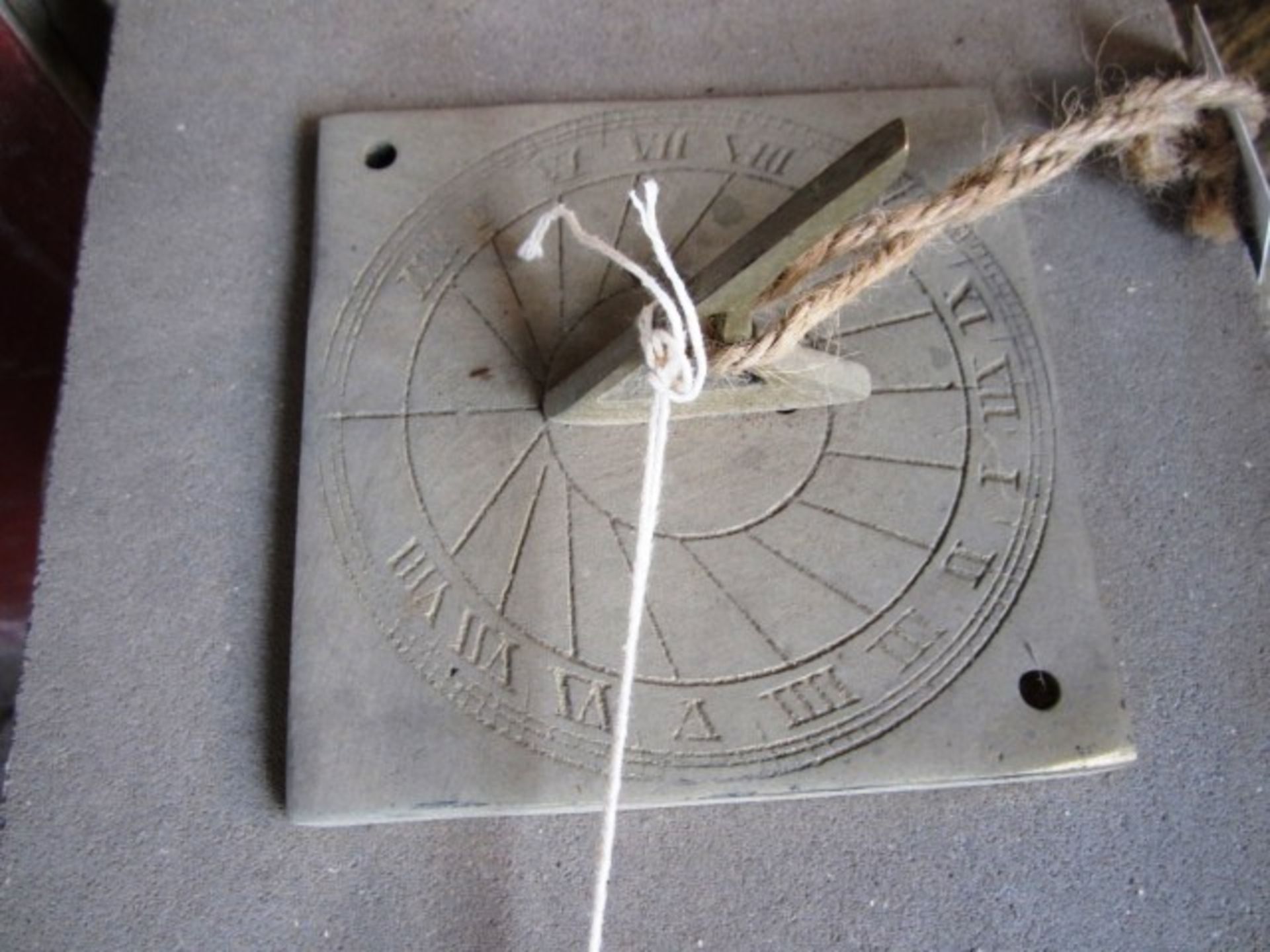 Reconstituted concrete stone single piece square sundial, , approx. dimensions: height 640mm x 200mm - Image 3 of 3