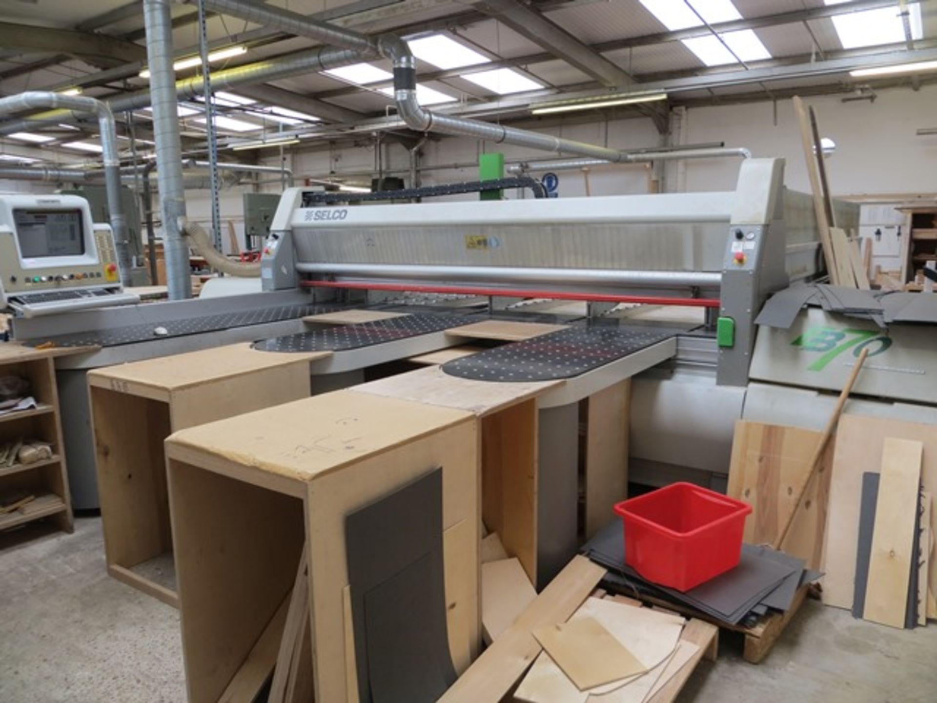 Selco EB70 CNC beam saw with Selco EB DRO side and middle airflow tables, max capacity 2700kg x 3 - Image 2 of 5