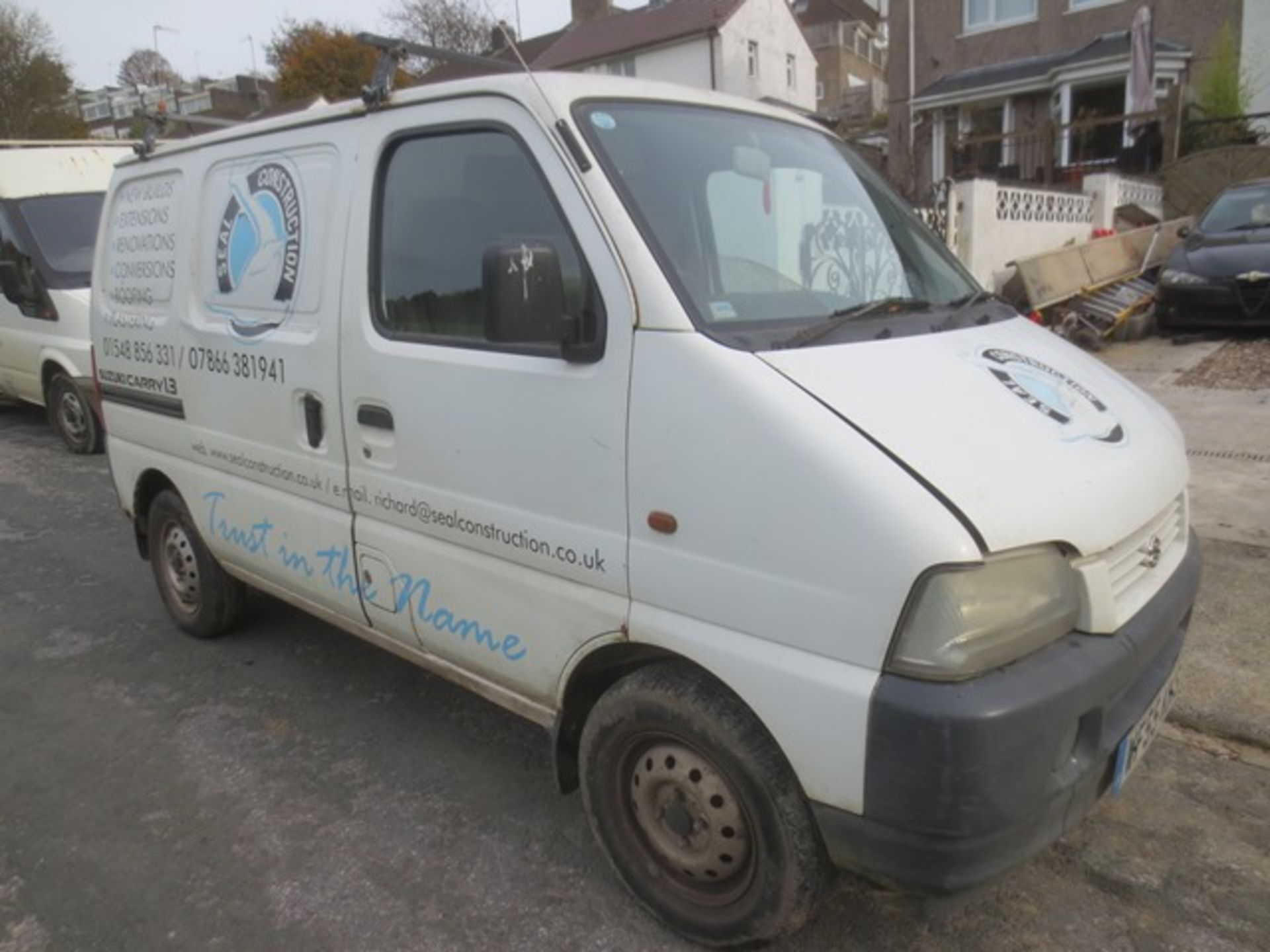 Suzuki Carry 1.3 petrol panel van, reg no: WF55 KKS (2005), MOT: assumed valid, recorded mileage:
