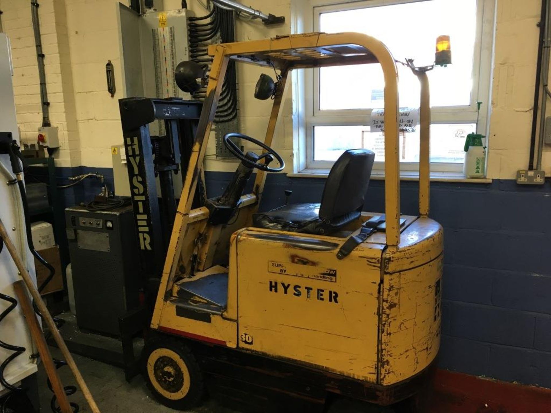 Hyster 30A battery operated, ride on, dual mast forklift truck, serial no: A114A 1805T, max lift