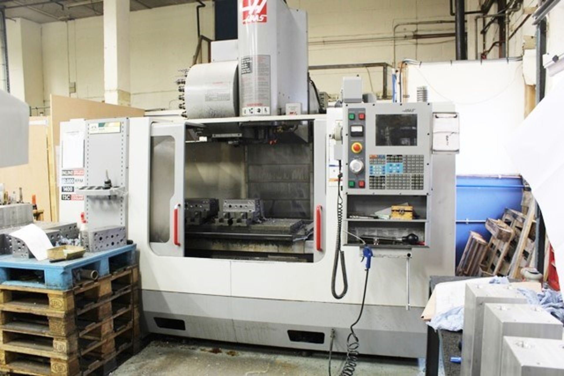 Haas model VF4SS HE, CNC vertical machining centre, serial no: 33774 (2004), Haas CNC control with - Image 2 of 10