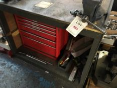 Record No 4 bench vice, with bench and Senator seven drawer tooling cabinet