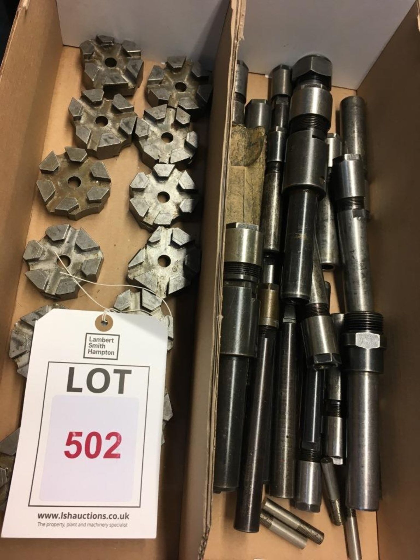 Assorted engineer's tooling, incl. drill sleeves, drill chucks, 3 jaw chucks, etc., as lotted, in - Image 4 of 5