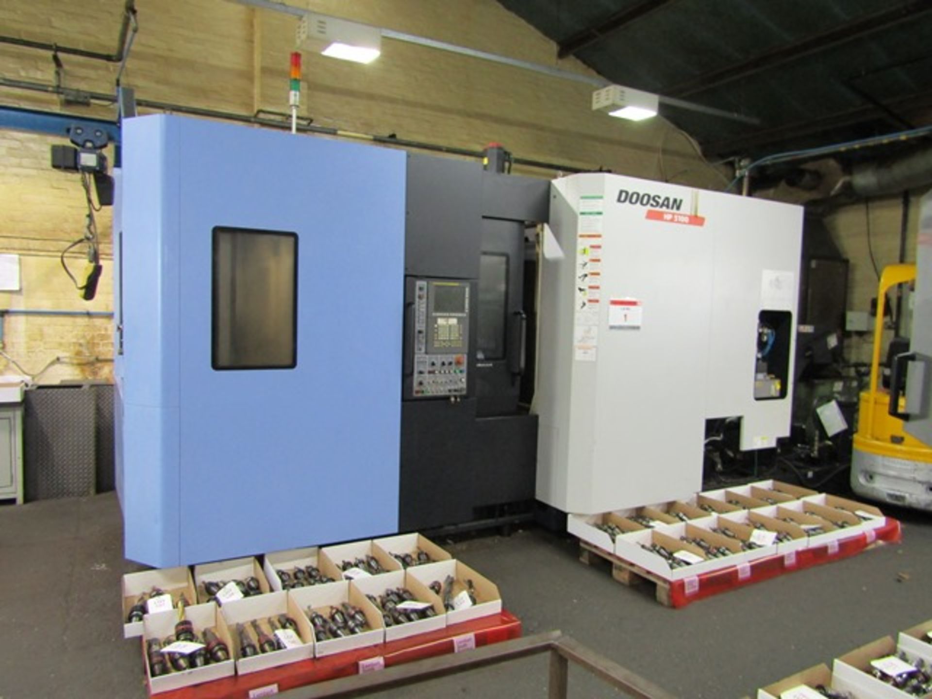Doosan HP5100 CNC twin pallet horizontal machining centre, serial no: HP510276 (2010), Fanuc - Image 19 of 19