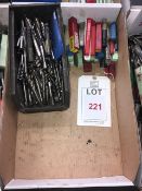 Quantity of assorted HSS hand & machine taps, assorted, in one box