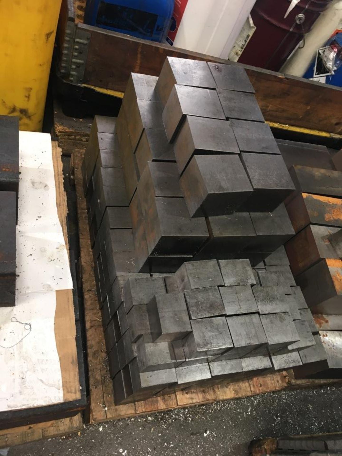 Large quantity of mild steel cut to length blanks, seven pallets - Image 8 of 8
