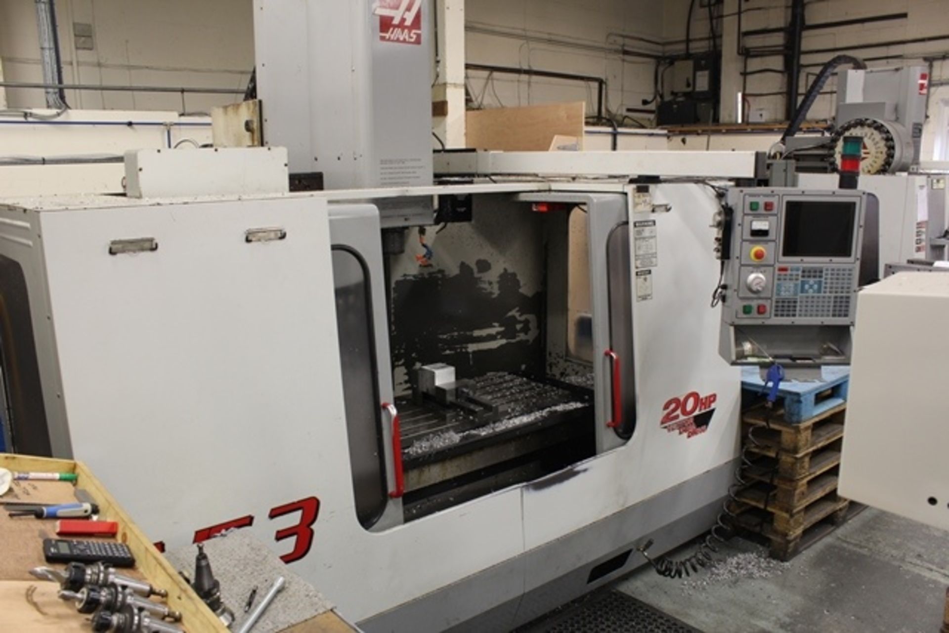 Haas model VF3, CNC vertical machining centre, serial no: 20843 (2001), Haas CNC control with hand