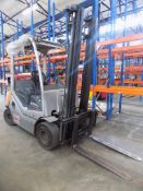 STILL RX-70-22-A 2200Kg capacity LPG counter balance fork lift truck, serial No 517325001275 (