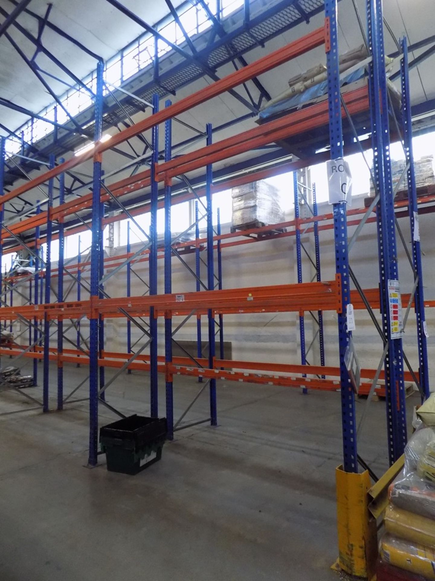 32 Bays of ESMENA pallet racking comprising, 34 uprights, 900mm x ...