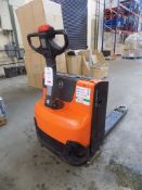 BT LWE180 1800Kg electric pallet truck, serial No 6405427 (2016), with charger, 405 hours