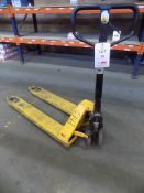 2000Kg hand pallet truck, serial No 08102102 1/058, with 550mm fork width x 1150mm fork length