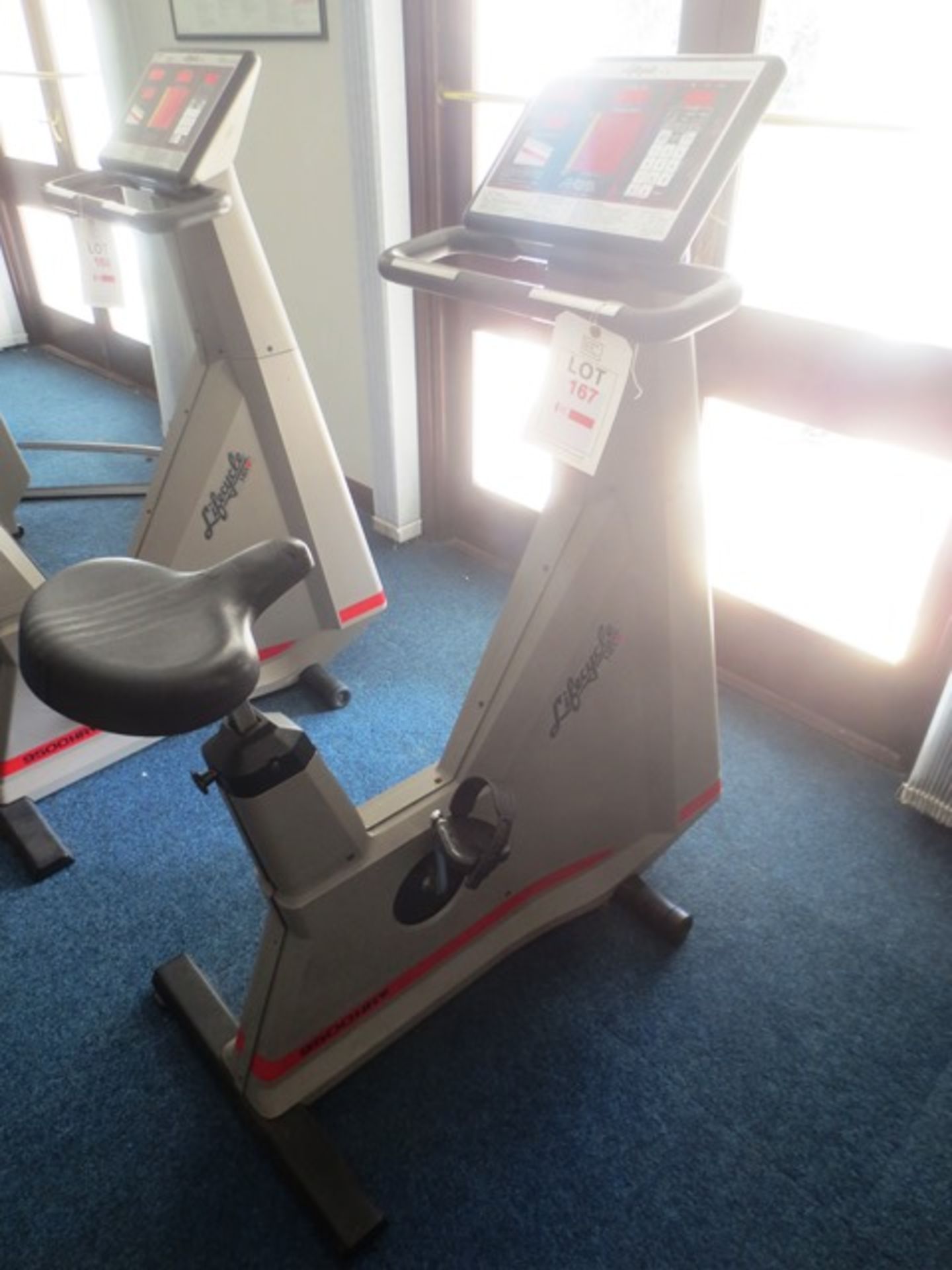 Life Fitness Life Cycle 9500HR, 240v