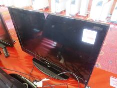 Samsung 32" LED TV, model: LE32D400E1W, with remote (Please note: certain TVs currently have 3 amp