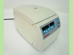 Thermo Electron Corp. Heraeus Pico 17 Benchtop Ventilated Microcentrifuge, Model 75002401, S/N