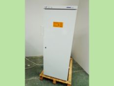 Liebherr ProfiLine Upright 360 ltr Forced-Air Laboratory Refrigerator, S/N 79.035.469.7, P/N