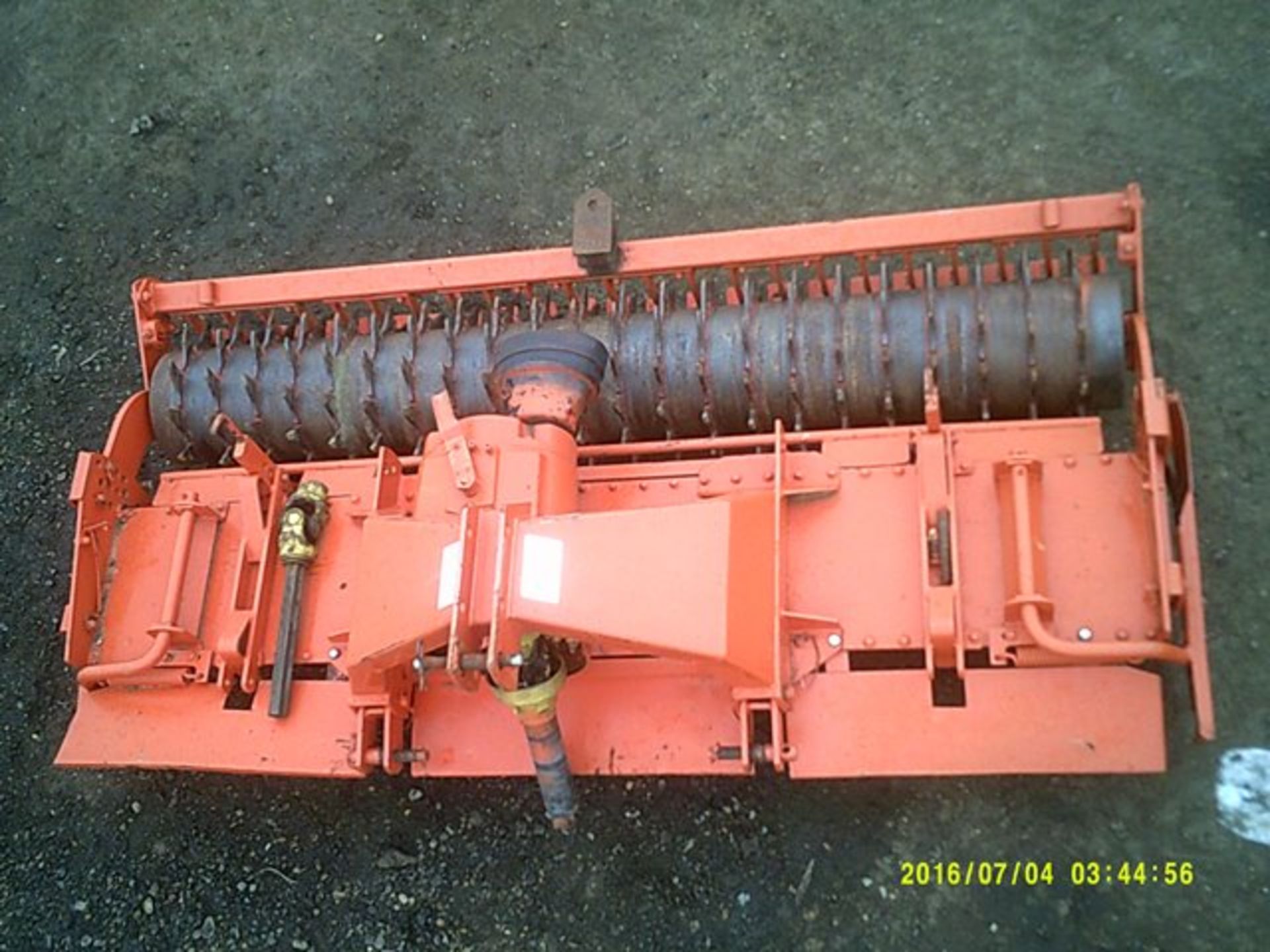 Kuhn power harrow 2.5m wide, fitted with packer roller. Serial no. R0019, year 1989 - Image 4 of 4