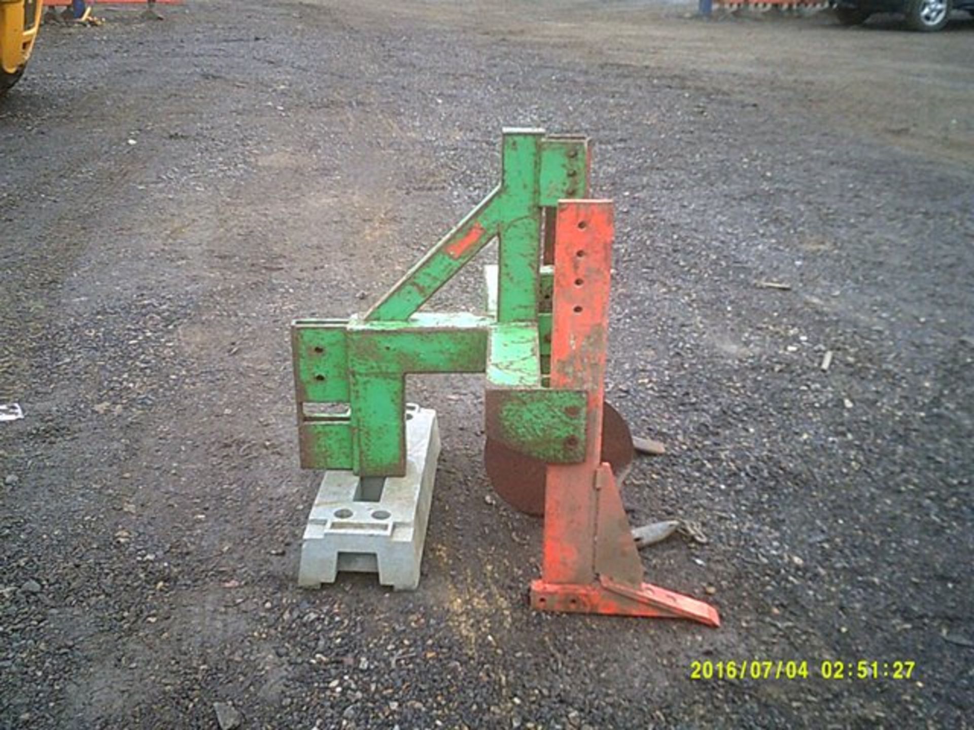 Browns single leg mole plough - Image 3 of 4