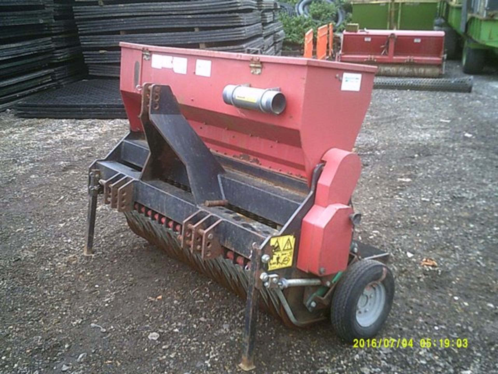 Charterhouse 1575 disc seeder. Serial no. C13627, year 2007