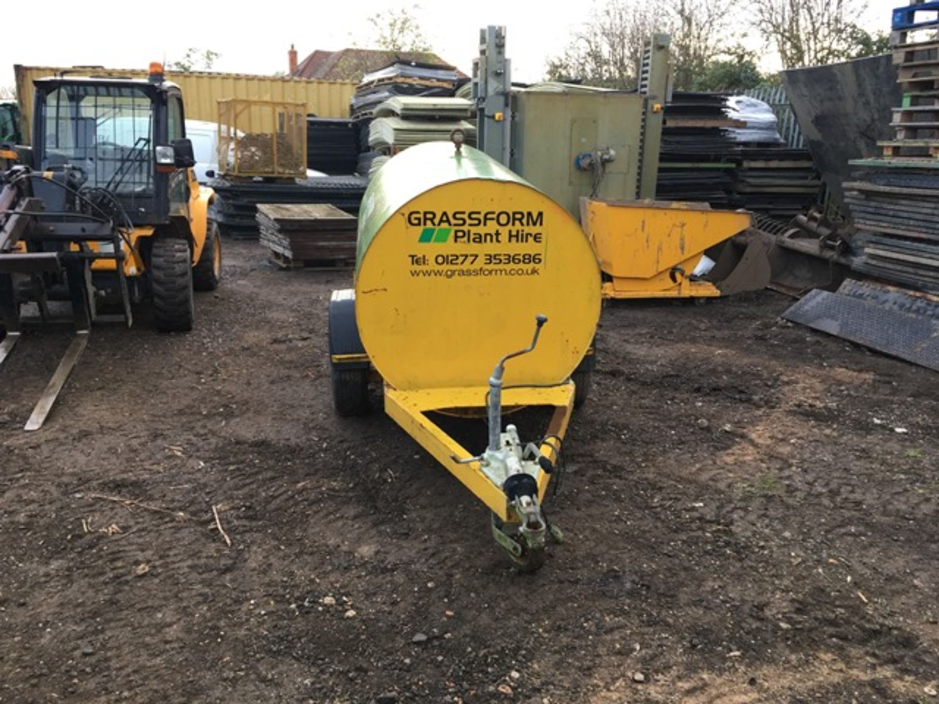 Trailer Engineering 1000 litre trailed bowser hand pump - Image 2 of 2