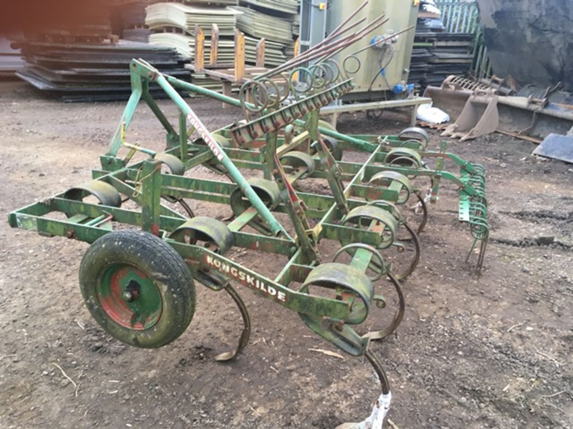 Kongskilde 3m spring tine cultivator - Image 2 of 4