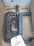 Four various size 'G' clamps, two sash clamps, heavy duty adjustable clamp