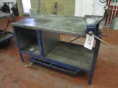 Mobile steel frame mechanic bench, 1500mm length with bench vice