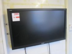 Acer 680mm flat screen monitor