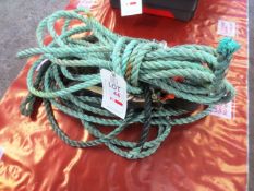 Assorted lengths of rope, racket straps etc., as lotted