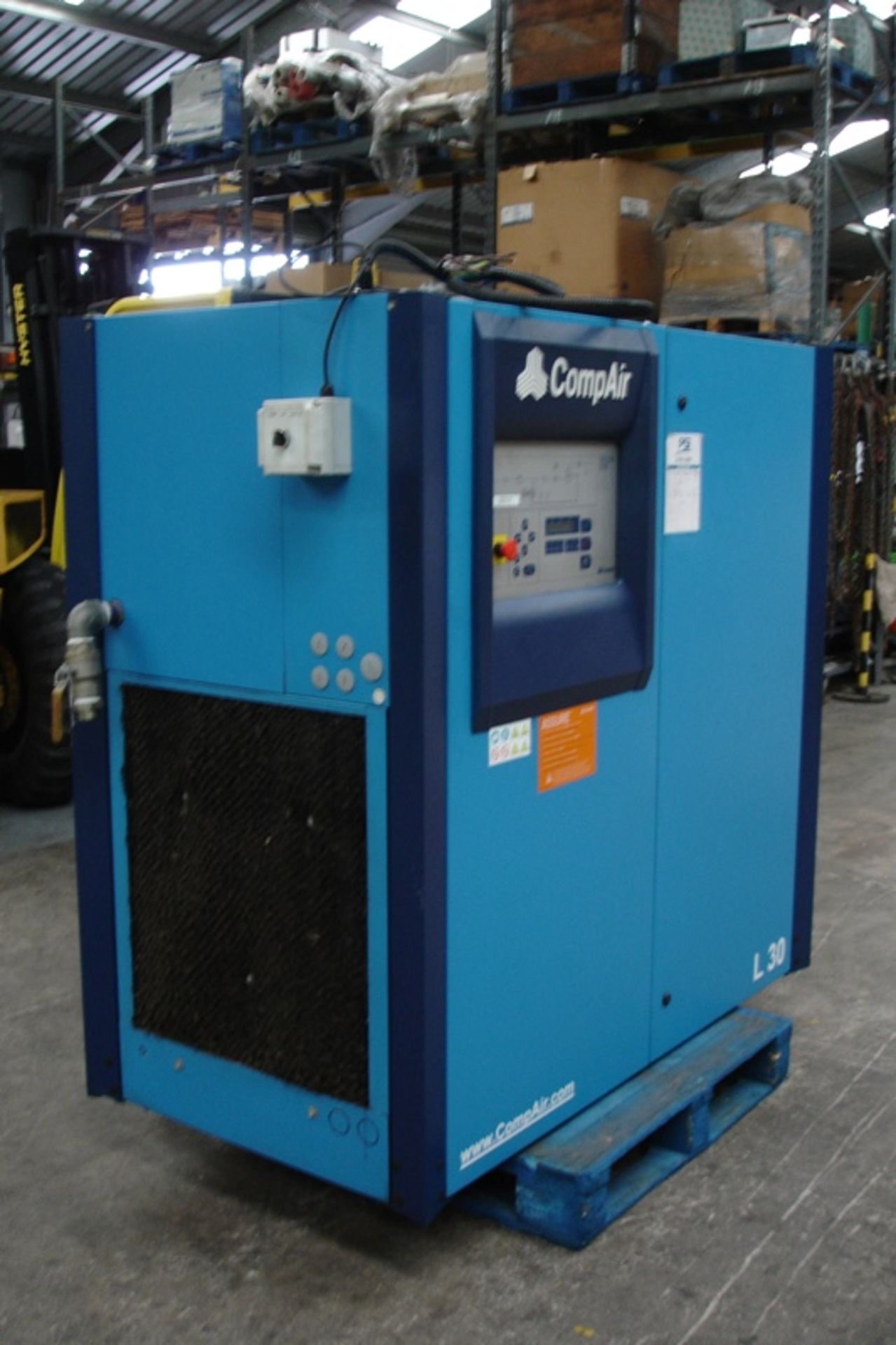 Compair L30 Packaged Air Compressor - Image 2 of 5