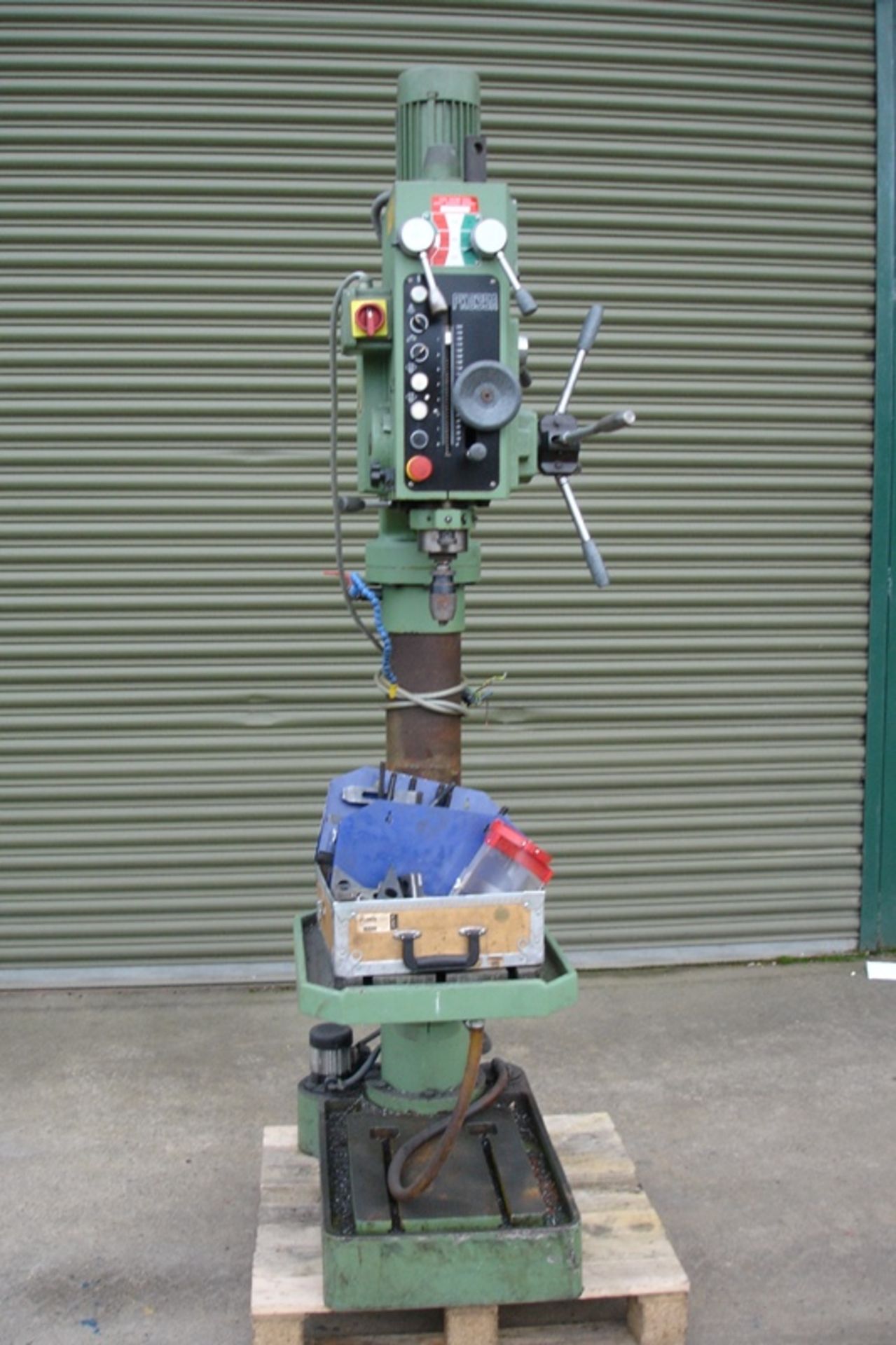 Heavy Duty Geared Pillar Drill - Image 2 of 6