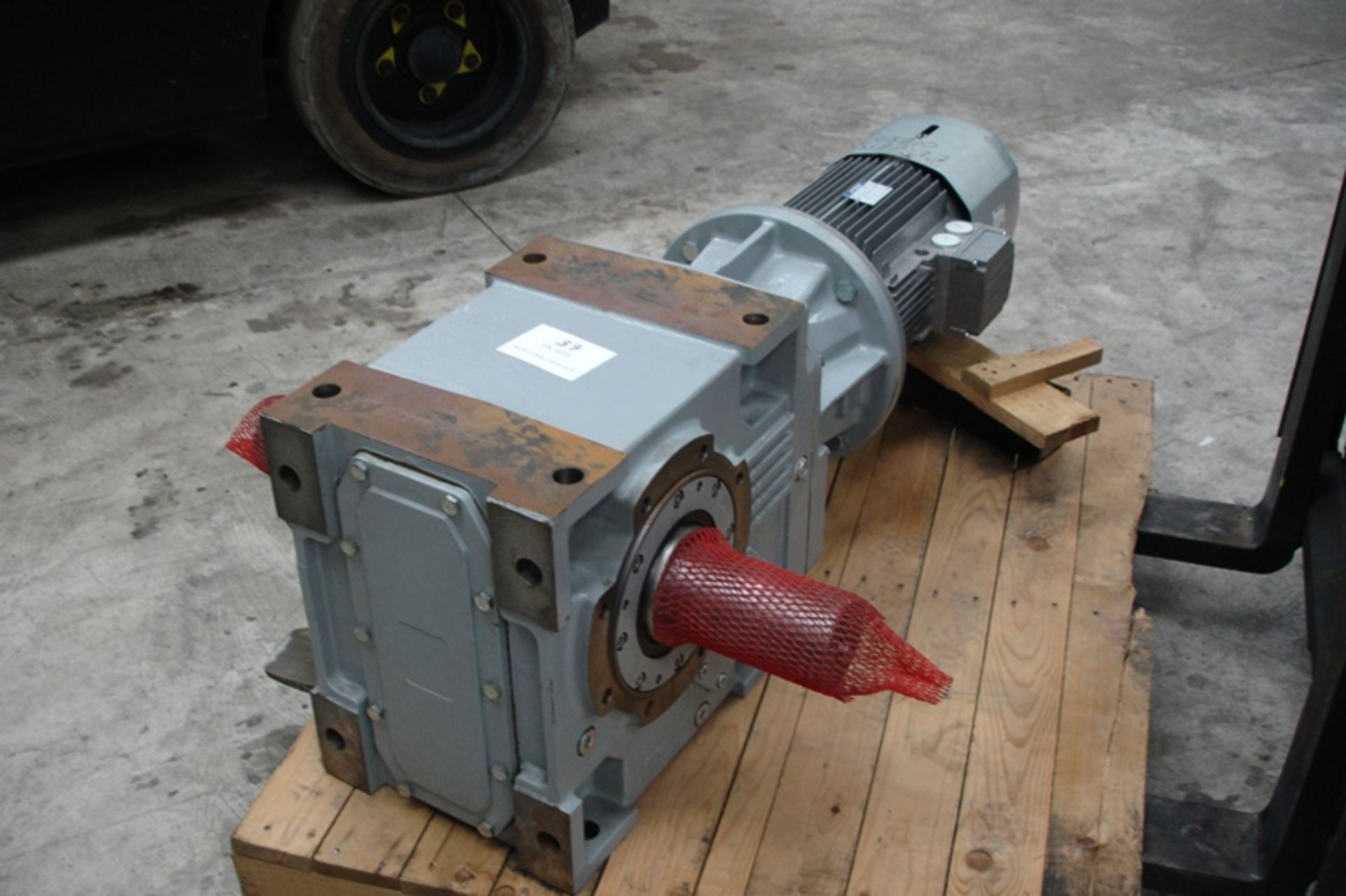 Bonfiglioli Motor & Gearbox - Image 2 of 4