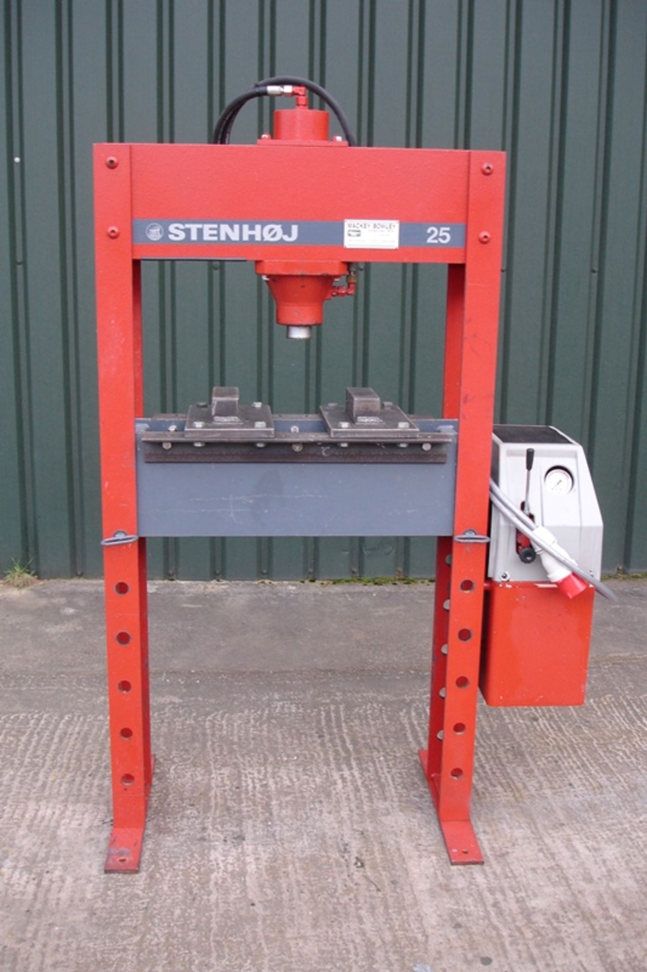 Stenhoj 25 Ton Electric/Hydraulic Press