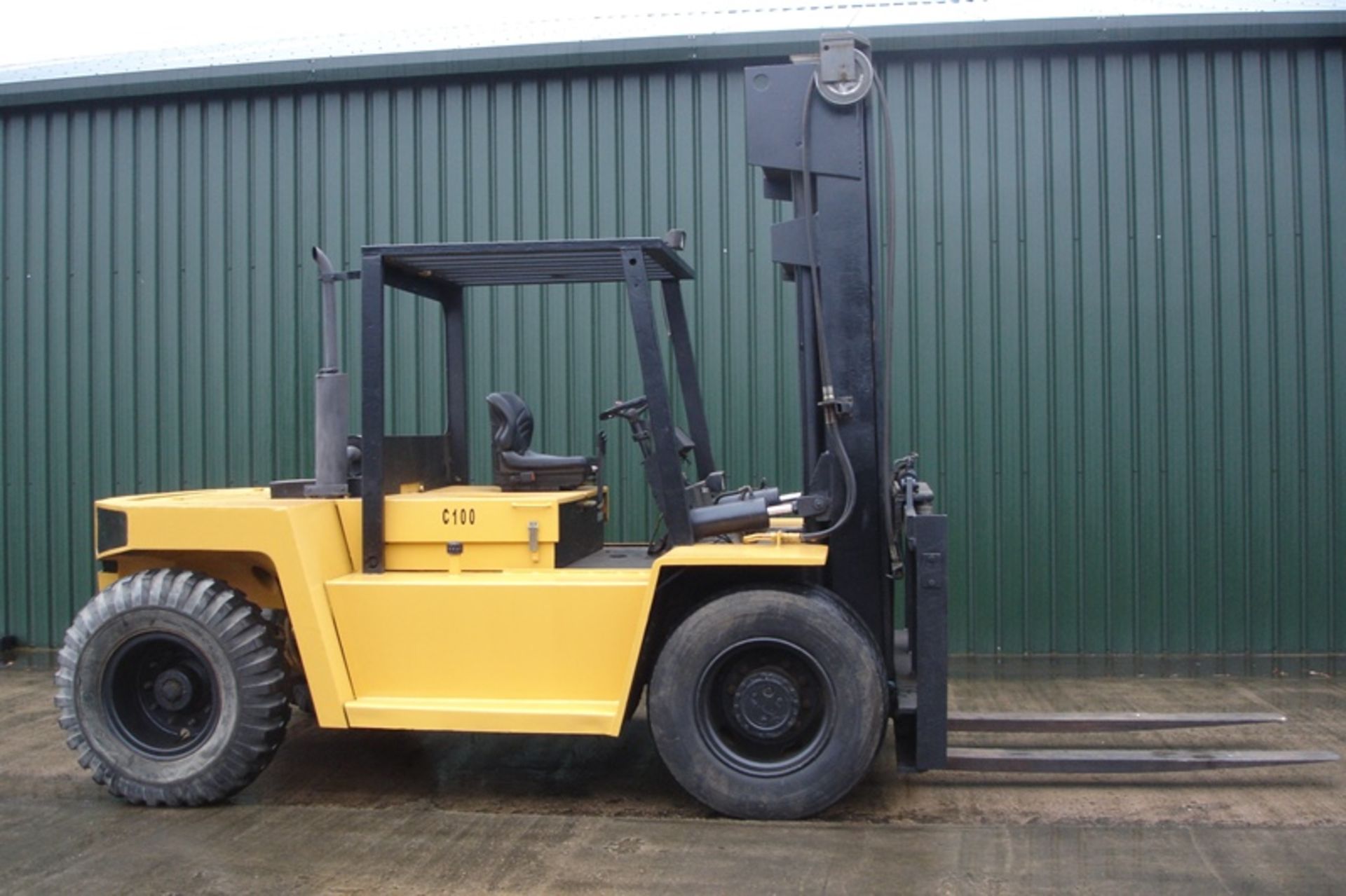 Boss 10 Ton Forklift