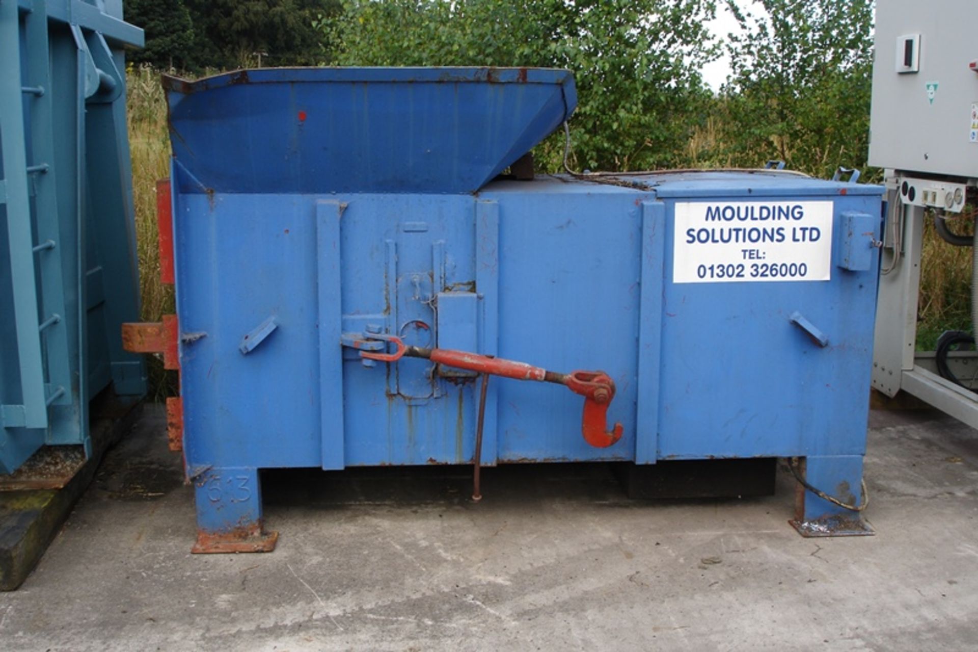 Hydraulic Skip Compactor 3 phase