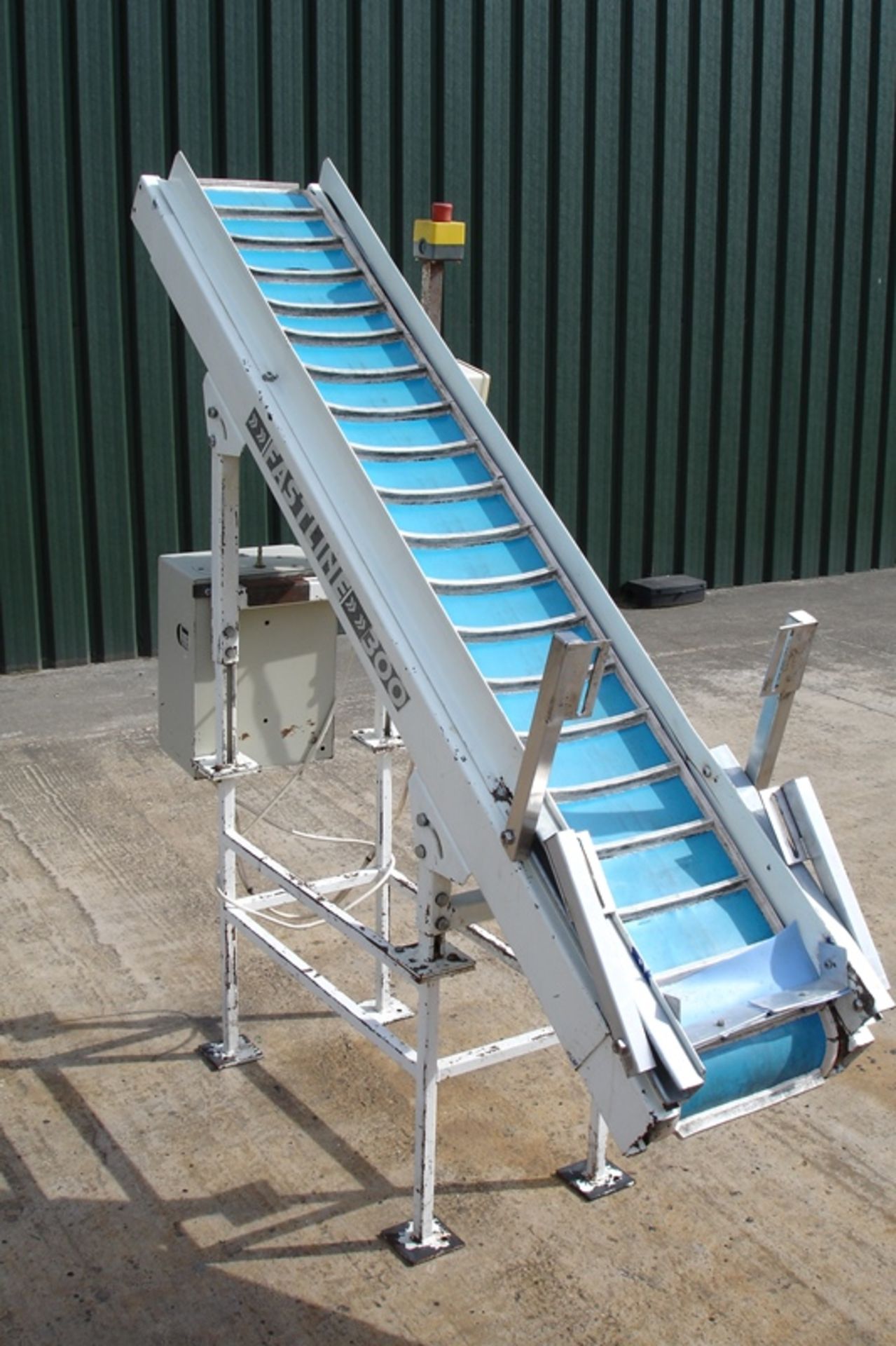 Uplift Conveyor