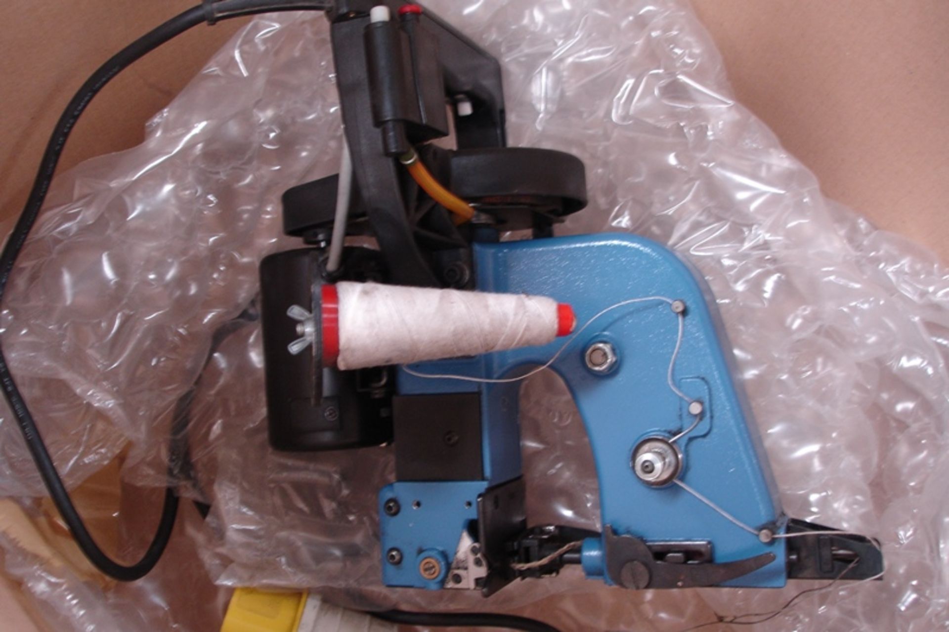 Fischbein Hand held Bag Stitcher - Image 2 of 2