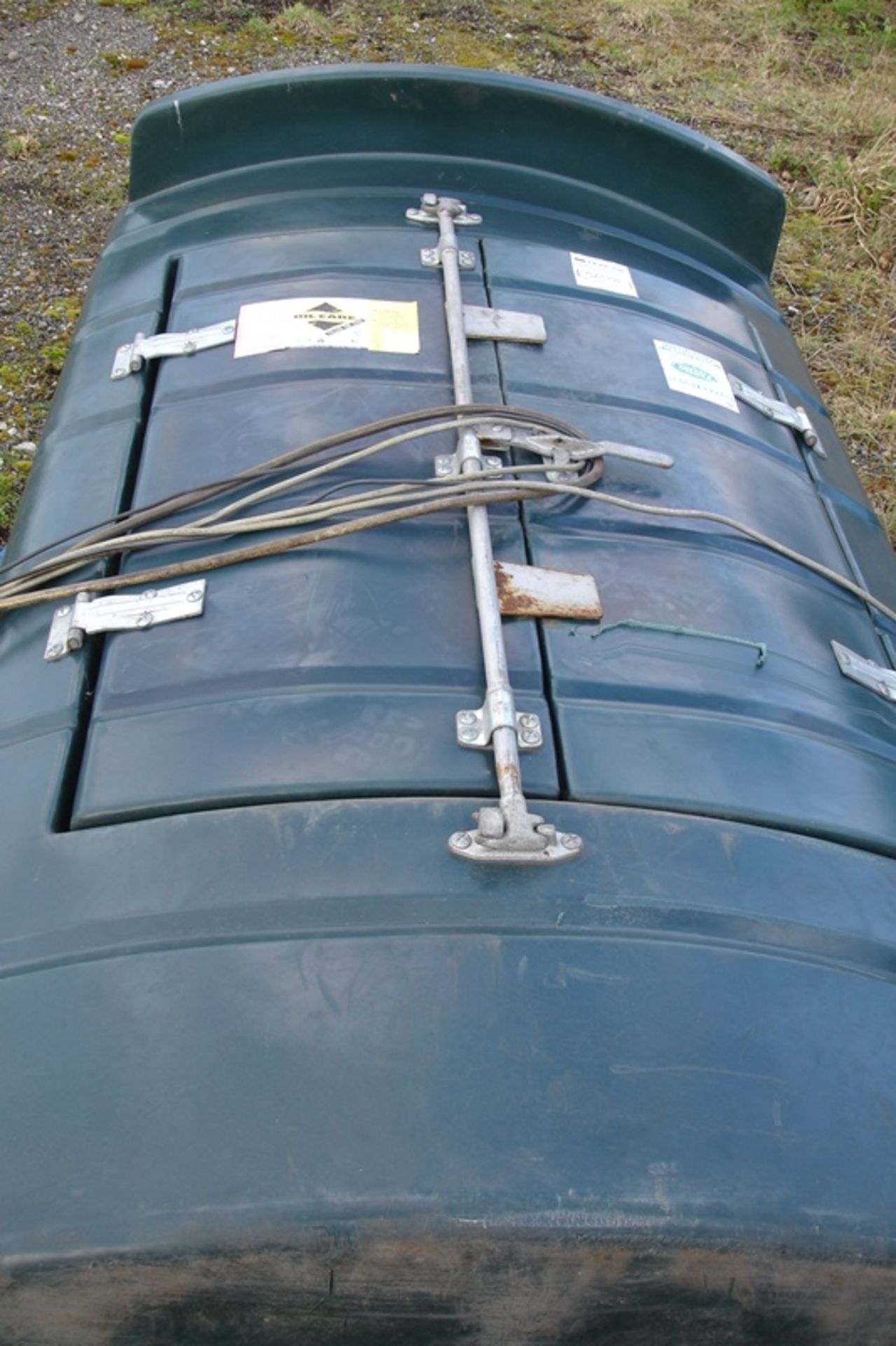 Large Bunded Fuel Tank with dispenser - Image 2 of 2