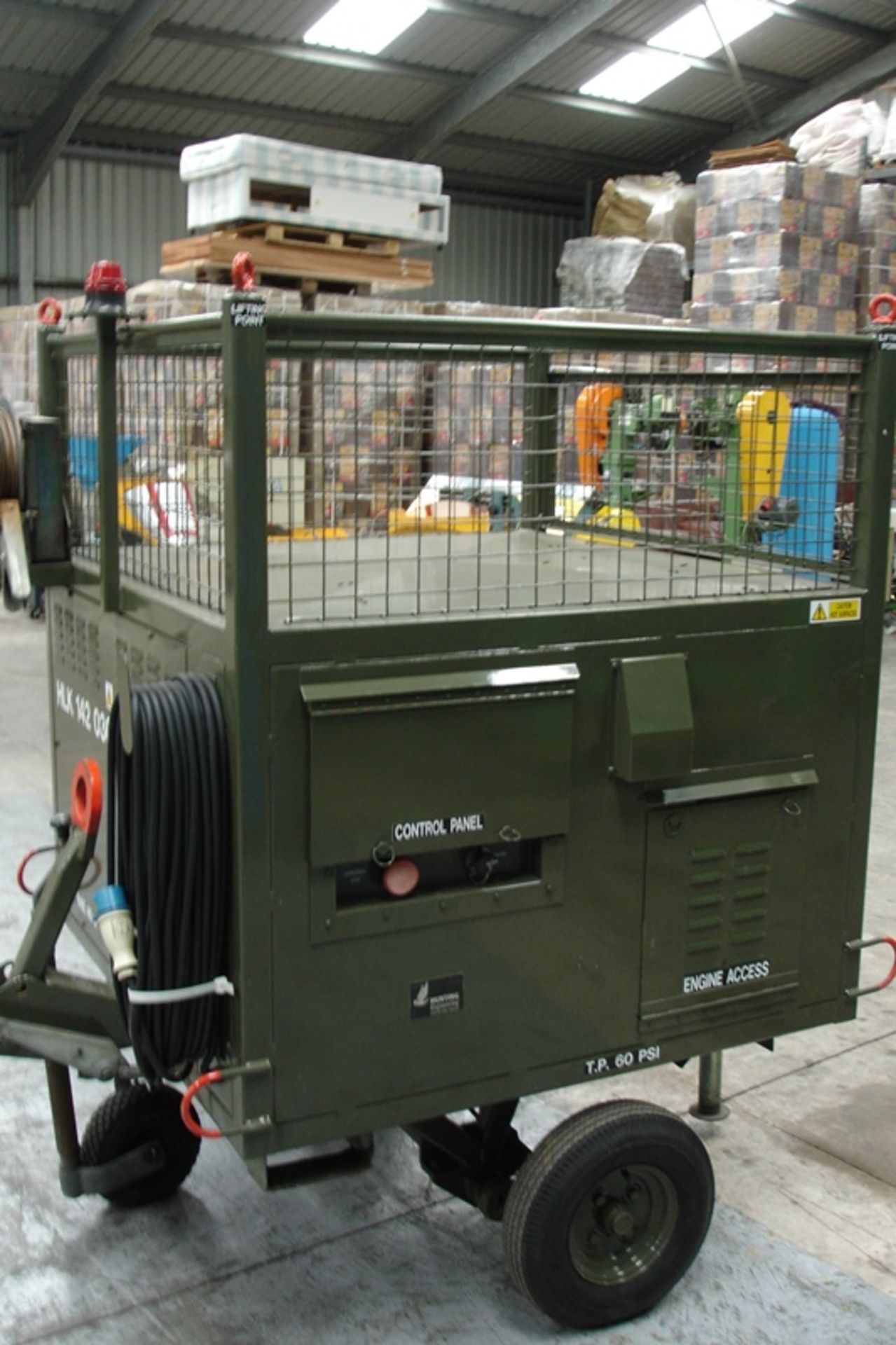 Trailer mounted Generator/industrial Dehumidifier - Image 2 of 6