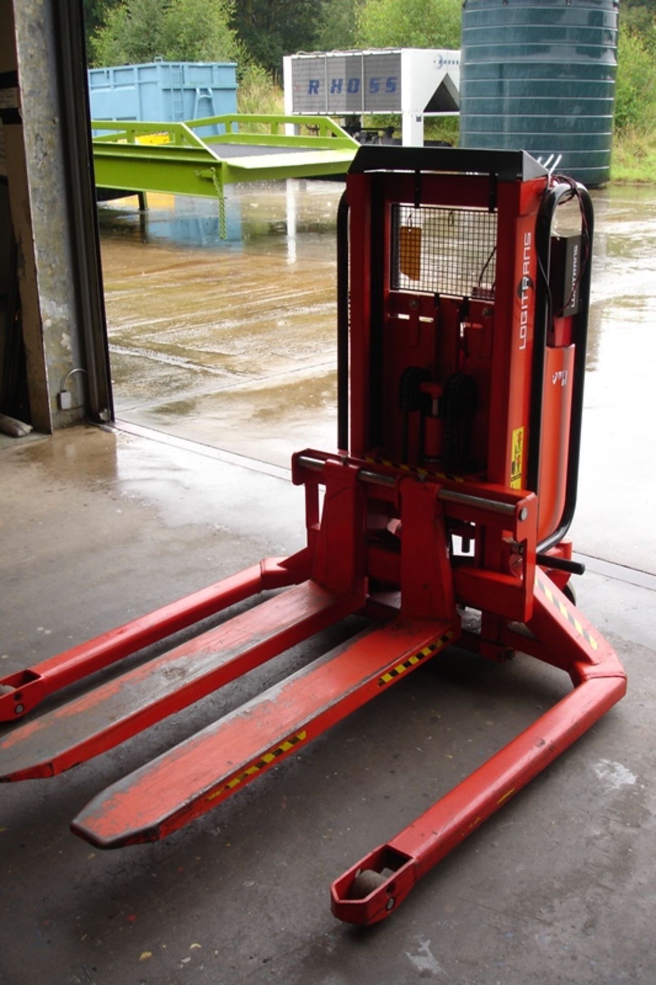 Logitrans Electric High Lift Pallet Mover