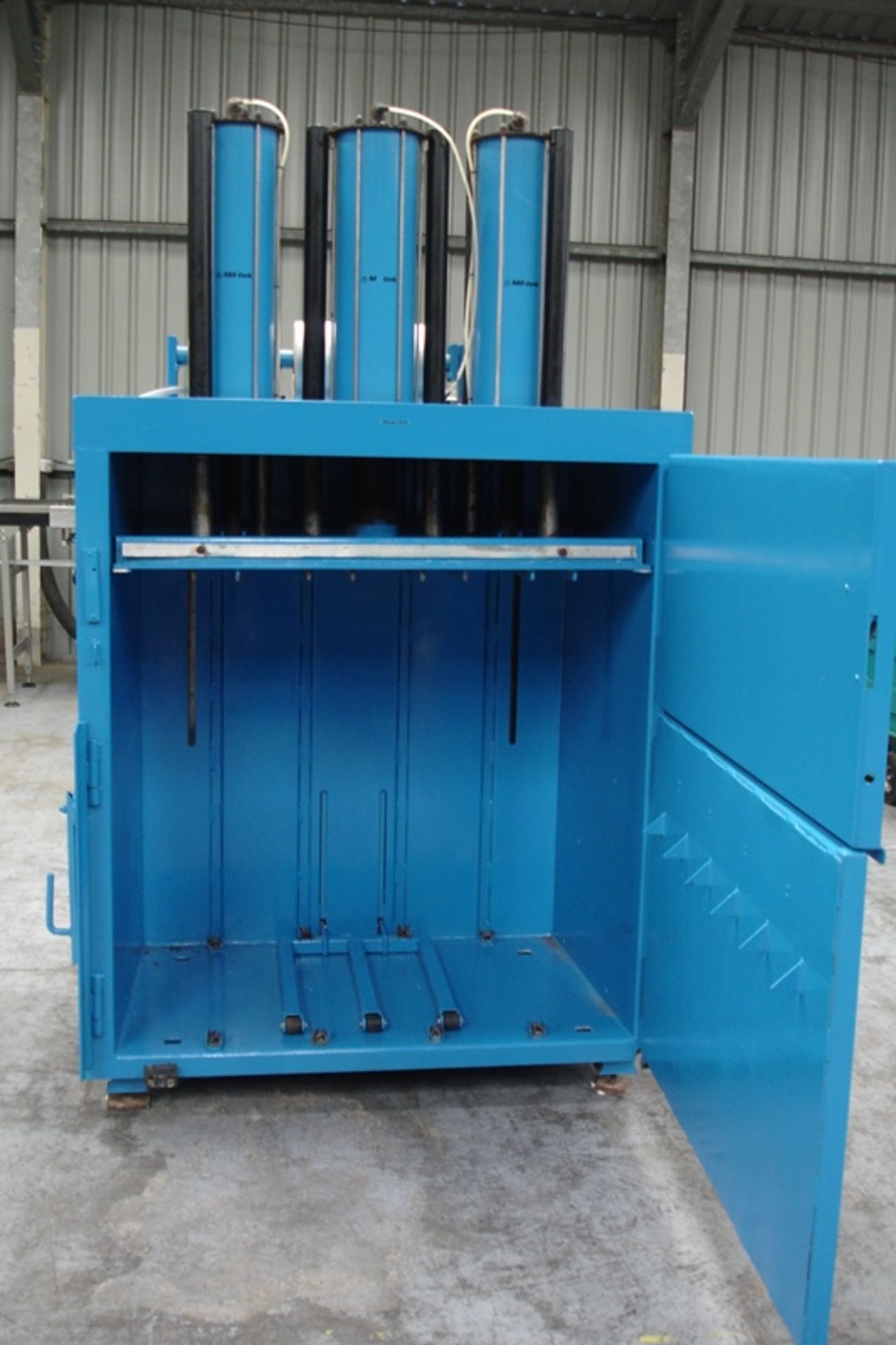 Miltek Baler/Compactor - Image 5 of 5