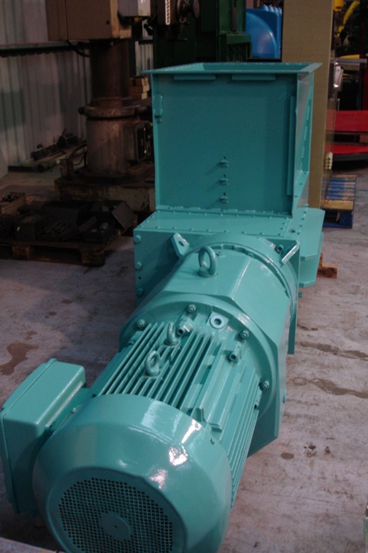 Large Twin Shaft Shredder - Image 5 of 5