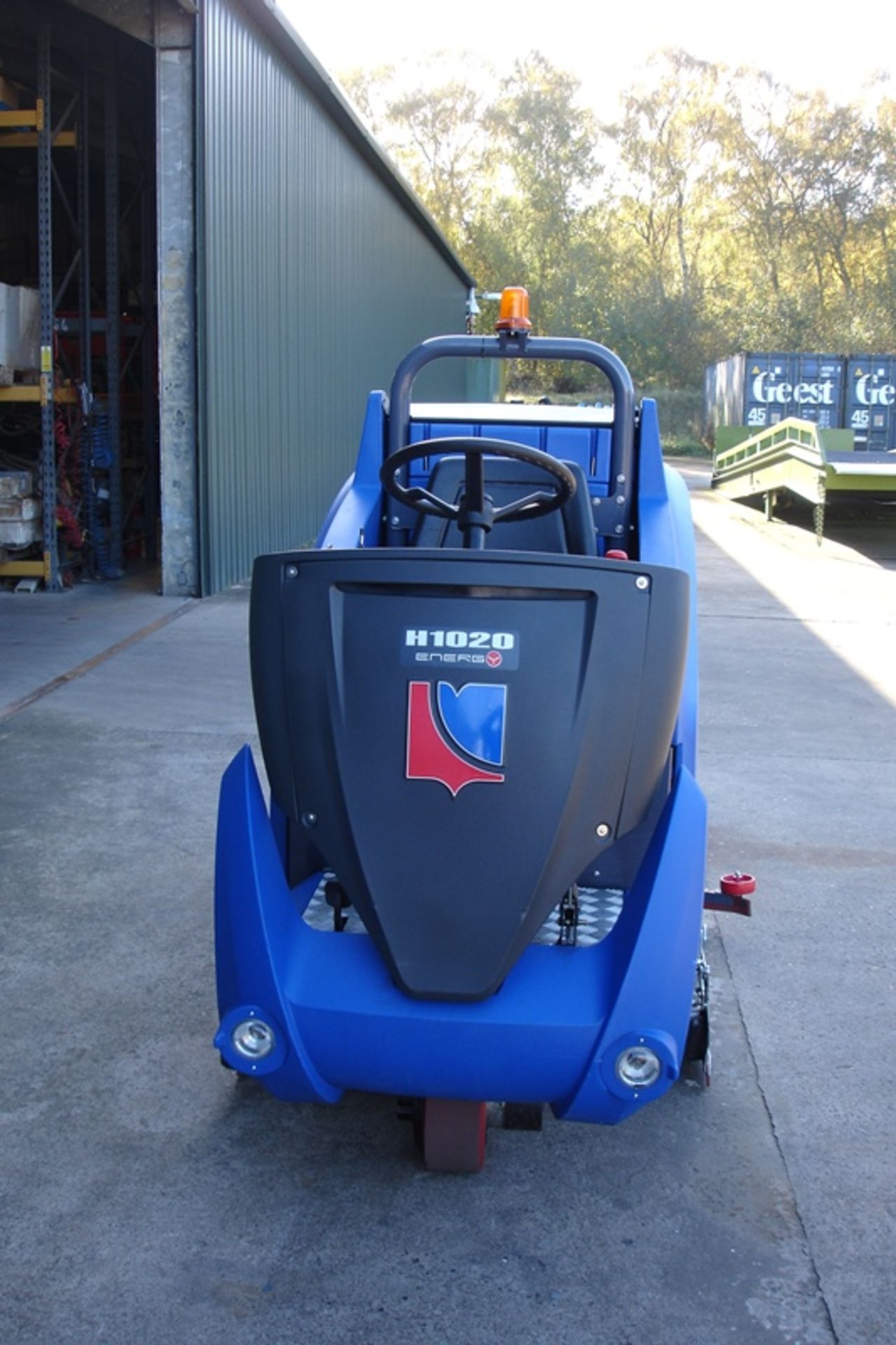 Dulevo Electric Ride On Scrubber/Sweeper - Image 5 of 10